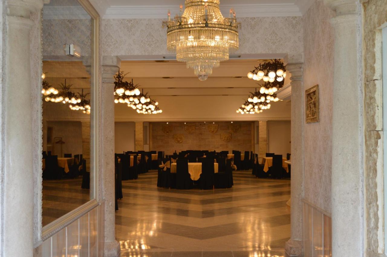 Nuevo Hotel Capitolio 발데페나스 외부 사진